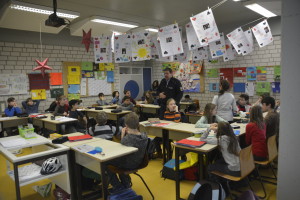 2014_01verhalten am Bahnhof3