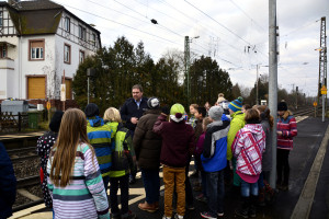 2014_01verhalten am Bahnhof4