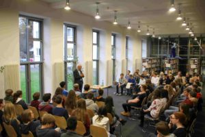 2016_11_18autorenlesung03